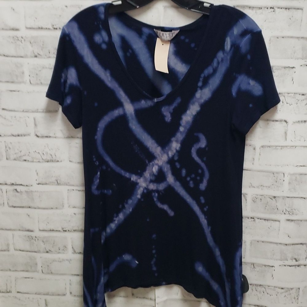 Tryst Tee